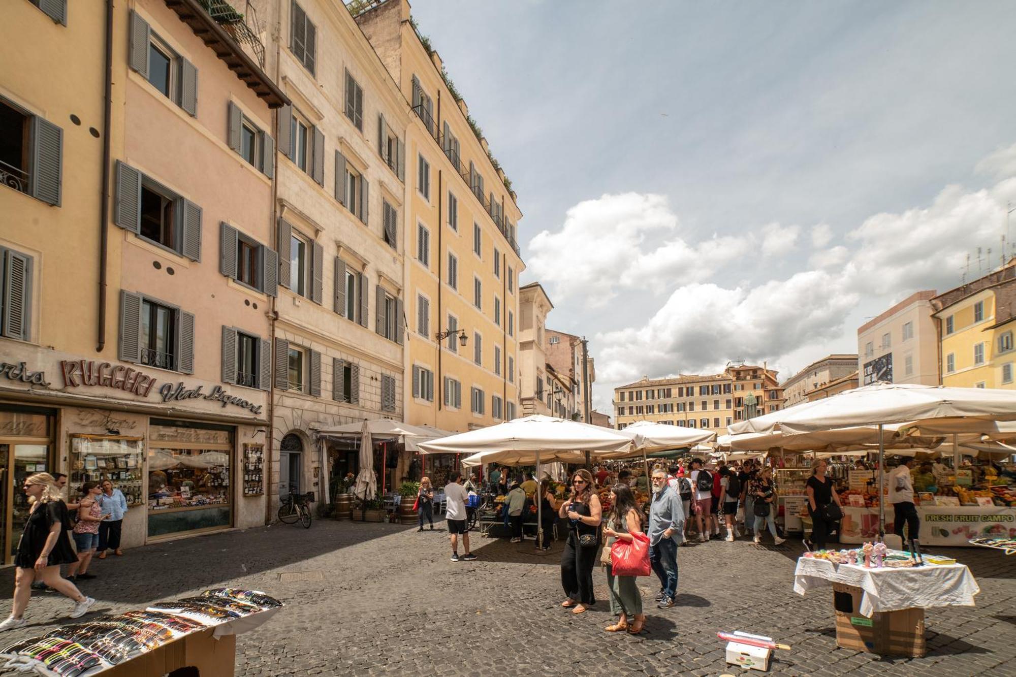 Campo De Fiori Home โรม ภายนอก รูปภาพ